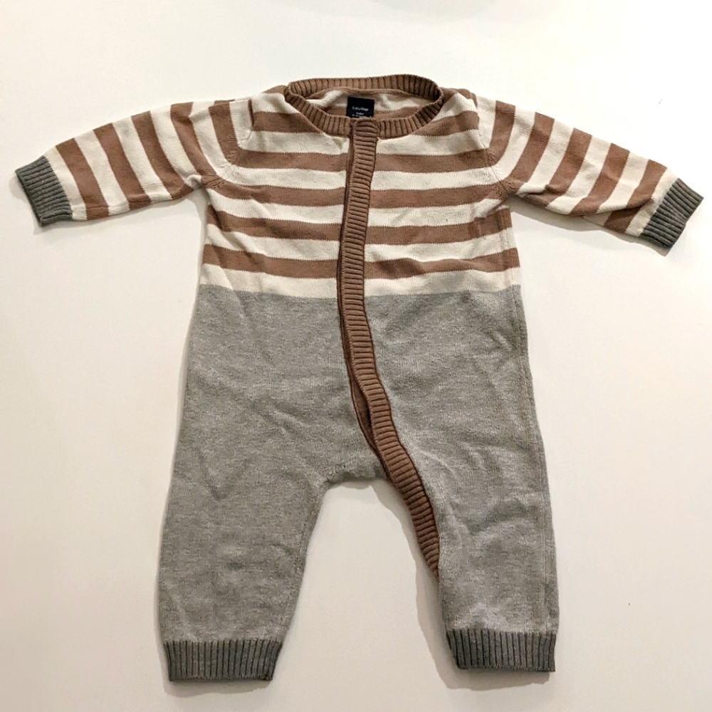 BabyGap 6-12 month sweater snap striped long sleeve romper